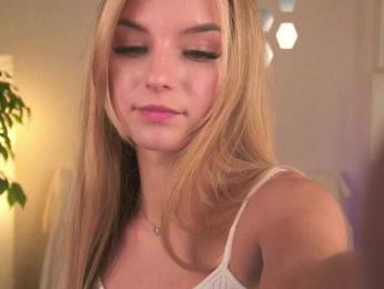 ilittleheart — Bongacams recorded stream image, 20.06.2025 13:20
