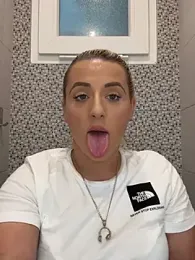 Strongqueen — Stripchat recorded stream image, 22.06.2025 20:50