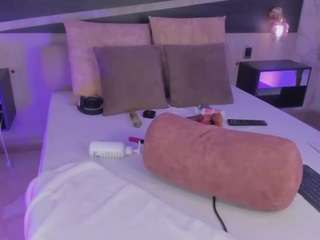 sweet-arii — Camsoda recorded stream image, 24.06.2025 12:10