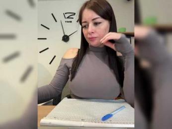 Brenda_KiSKA — Bongacams recorded stream image, 11.02.2025 08:30