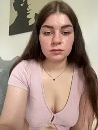 EllyNora — Stripchat recorded stream image, 27.06.2025 12:10