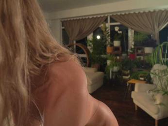 HeyBanana — Bongacams recorded stream screenshot (27 Jun 2025)