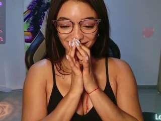 asheraa — Camsoda recorded stream image, 27.06.2025 22:00