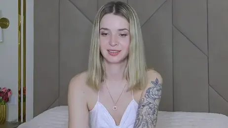 Touch_me — Stripchat recorded stream image, 28.06.2025 16:10
