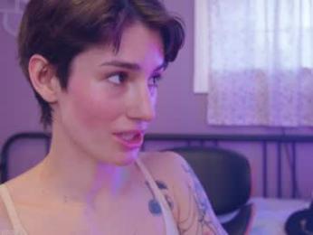 aynmarie — Chaturbate recorded stream image, 29.06.2025 23:10