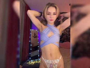 ilittleheart — Bongacams recorded stream image, 11.02.2025 17:10