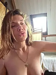 Lina_lou4 — Stripchat recorded stream image, 02.07.2025 14:40