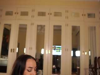 katyerave — Camsoda recorded stream screenshot (11 Feb 2025)