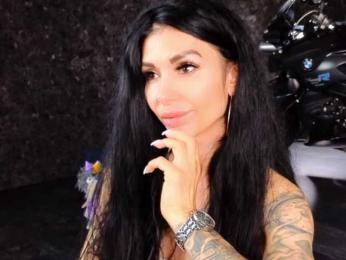 -BABAYAGA- — Bongacams recorded stream image, 04.07.2025 01:00