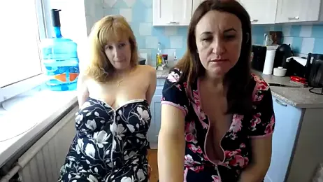 DonnaMagdalena — Stripchat recorded stream screenshot (04 Jul 2025)