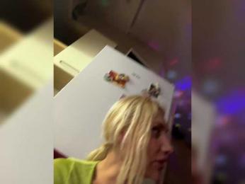 Tvoyasamka77 — Bongacams recorded stream image, 04.07.2025 19:10