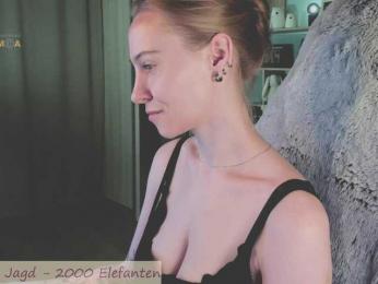 Adamova_Eva — Bongacams recorded stream screenshot (06 Jul 2025)