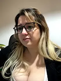 amooraaamoon — Stripchat recorded stream image, 07.07.2025 12:00