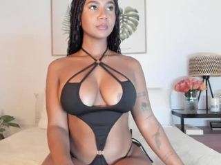 ninagold — Camsoda recorded stream image, 08.07.2025 02:40