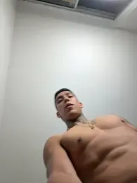 sendfer — Stripchat recorded stream image, 12.02.2025 03:20
