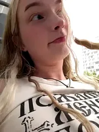 Baby_Tiny — Stripchat recorded stream image, 08.07.2025 16:00