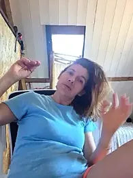 Lina_lou4 — Stripchat recorded stream image, 09.07.2025 14:10