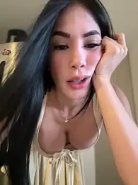 Im_Valentina — Stripchat recorded stream image, 09.07.2025 22:30