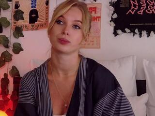 Emma Wilde — Flirt4free recorded stream image, 11.07.2025 04:20