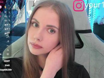 VikkiExtraCheese — Bongacams recorded stream image, 10.07.2025 22:00