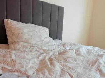 lena___ — Chaturbate recorded stream screenshot (12 Feb 2025)