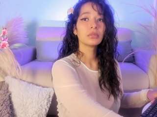 kiimthompson — Camsoda recorded stream image, 11.07.2025 15:00