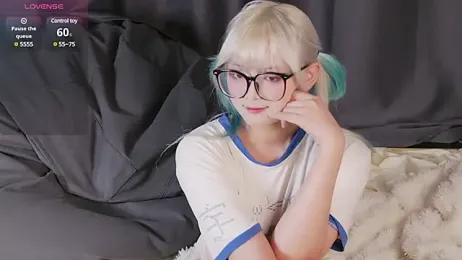 Yu_UwU_ — Stripchat recorded stream screenshot (12 Jul 2025)