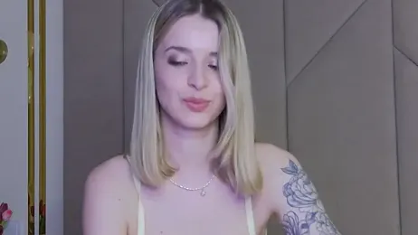 Touch_me — Stripchat recorded stream image, 12.07.2025 15:40