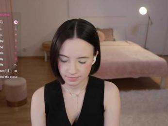 MissEssie — Bongacams recorded stream screenshot (12 Jul 2025)