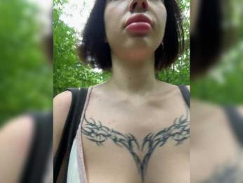 BabyDarii — Bongacams recorded stream image, 13.07.2025 09:30