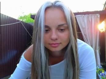 misss-vikki — Bongacams recorded stream image, 13.07.2025 16:00