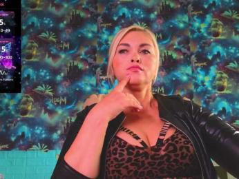 Mistress-Gwen — Bongacams recorded stream image, 14.07.2025 04:40