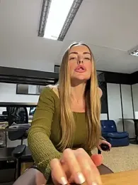 EmaSalis — Stripchat recorded stream image, 12.02.2025 10:30