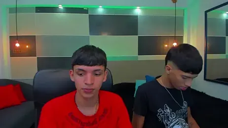 Juan_Nd_Steven — Stripchat recorded stream image, 16.07.2025 04:30