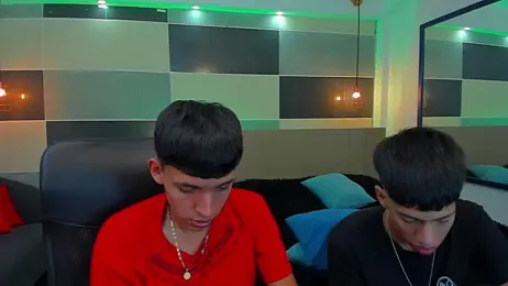 Juan_Nd_Steven — Stripchat recorded stream image, 16.07.2025 04:30