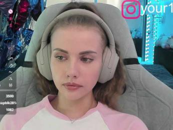VikkiExtraCheese — Bongacams recorded stream image, 15.07.2025 21:30