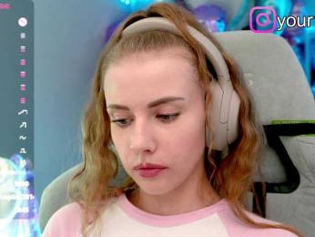 VikkiExtraCheese — Bongacams recorded stream image, 15.07.2025 21:30