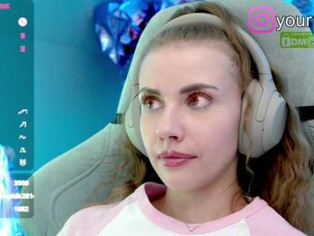 VikkiExtraCheese — Bongacams recorded stream image, 15.07.2025 21:30