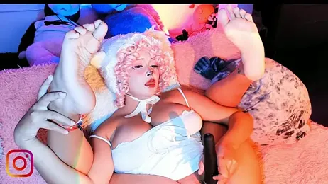 seraphine23 — Stripchat recorded stream image, 17.07.2025 03:30