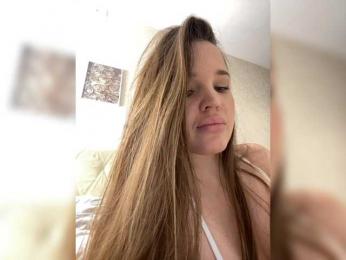 OBAYASHA — Bongacams recorded stream screenshot (12 Feb 2025)