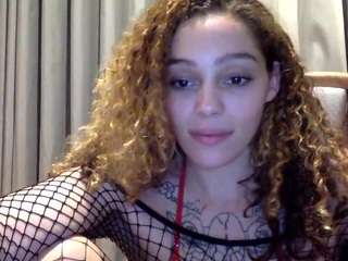 sapphirestorm8 — Camsoda recorded stream image, 18.07.2025 02:30