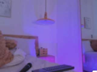alana-haze — Camsoda recorded stream image, 18.07.2025 02:00