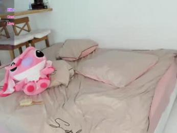 lili_and_niki — Chaturbate recorded stream image, 18.07.2025 13:30