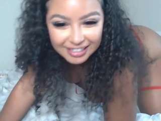 mmmmmmlia — Camsoda recorded stream screenshot (19 Jul 2025)