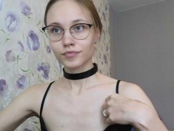 Armura — Bongacams recorded stream image, 19.07.2025 07:50