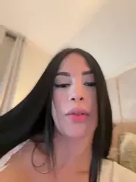 Im_Valentina — Stripchat recorded stream image, 19.07.2025 22:30