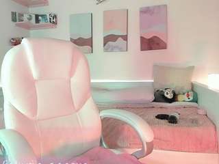 andromeedaa — Camsoda recorded stream image, 20.07.2025 03:40