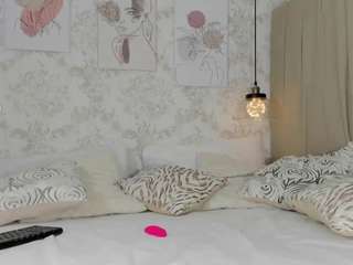 cataliinaevains — Camsoda recorded stream image, 21.07.2025 01:20