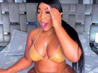 cammiila — Camsoda recorded stream image, 21.07.2025 18:10