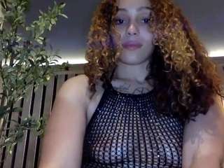 sapphirestorm8 — Camsoda recorded stream image, 22.07.2025 03:00